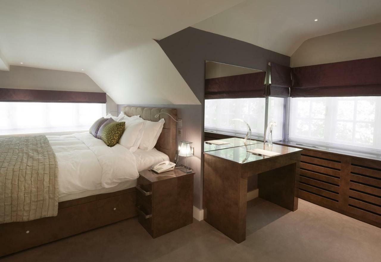 The Dog And Badger Bed & Breakfast Marlow  Dış mekan fotoğraf