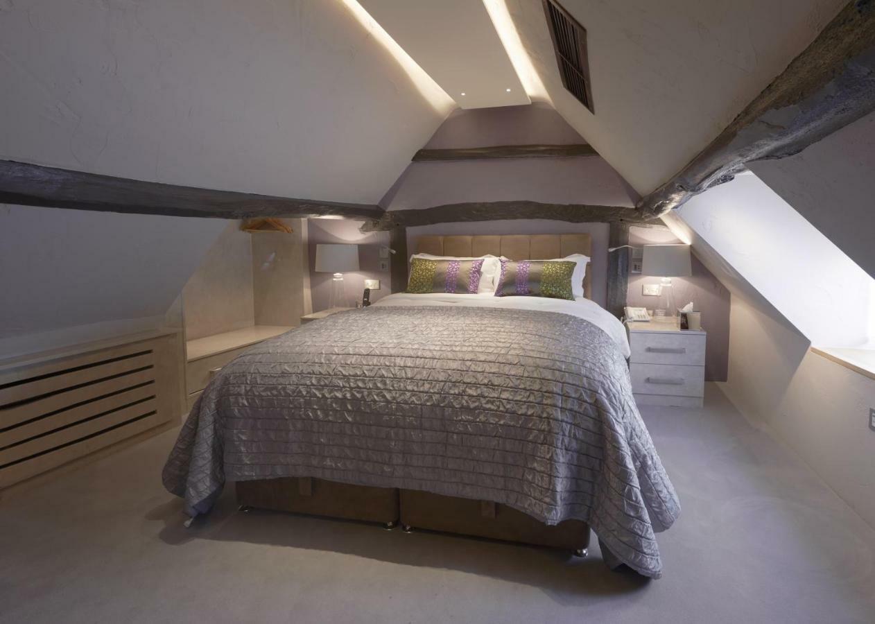 The Dog And Badger Bed & Breakfast Marlow  Dış mekan fotoğraf